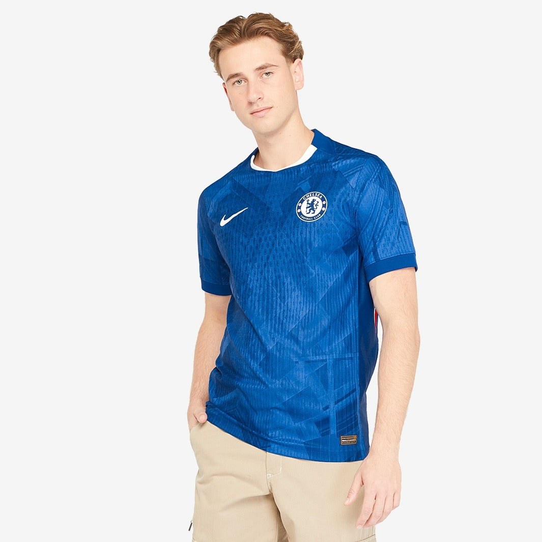Camisa Nike Chelsea 2025/26 I Jogador <span class="lbx-verified" aria-label="Produto verificado">
<img src="https://cdn-icons-png.flaticon.com/512/1828/1828640.png" alt="Produto verificado">
</span>