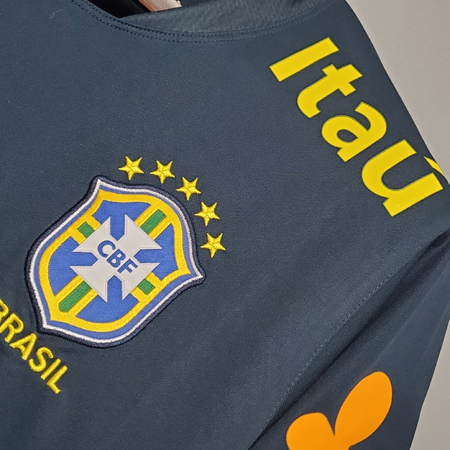 Camisa de Treino Seleção Brasil Nike – Preto        <span class="lbx-verified" aria-label="Produto verificado">
            <img src="https://cdn-icons-png.flaticon.com/512/1828/1828640.png" alt="Produto verificado">
        </span>
