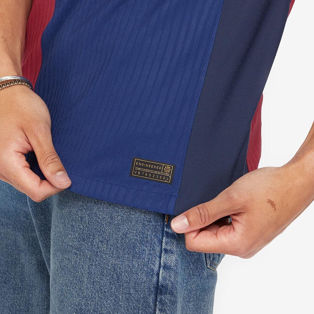 Camisa Nike FC Barcelona 2024/25 I Torcedor        <span class="lbx-verified" aria-label="Produto verificado">
            <img src="https://cdn-icons-png.flaticon.com/512/1828/1828640.png" alt="Produto verificado">
        </span>