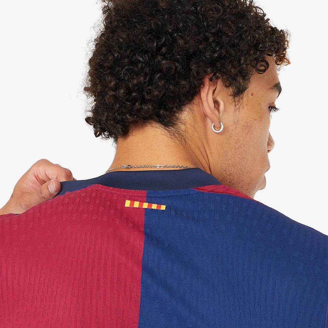 Camisa Nike FC Barcelona 2024/25 I Torcedor        <span class="lbx-verified" aria-label="Produto verificado">
            <img src="https://cdn-icons-png.flaticon.com/512/1828/1828640.png" alt="Produto verificado">
        </span>